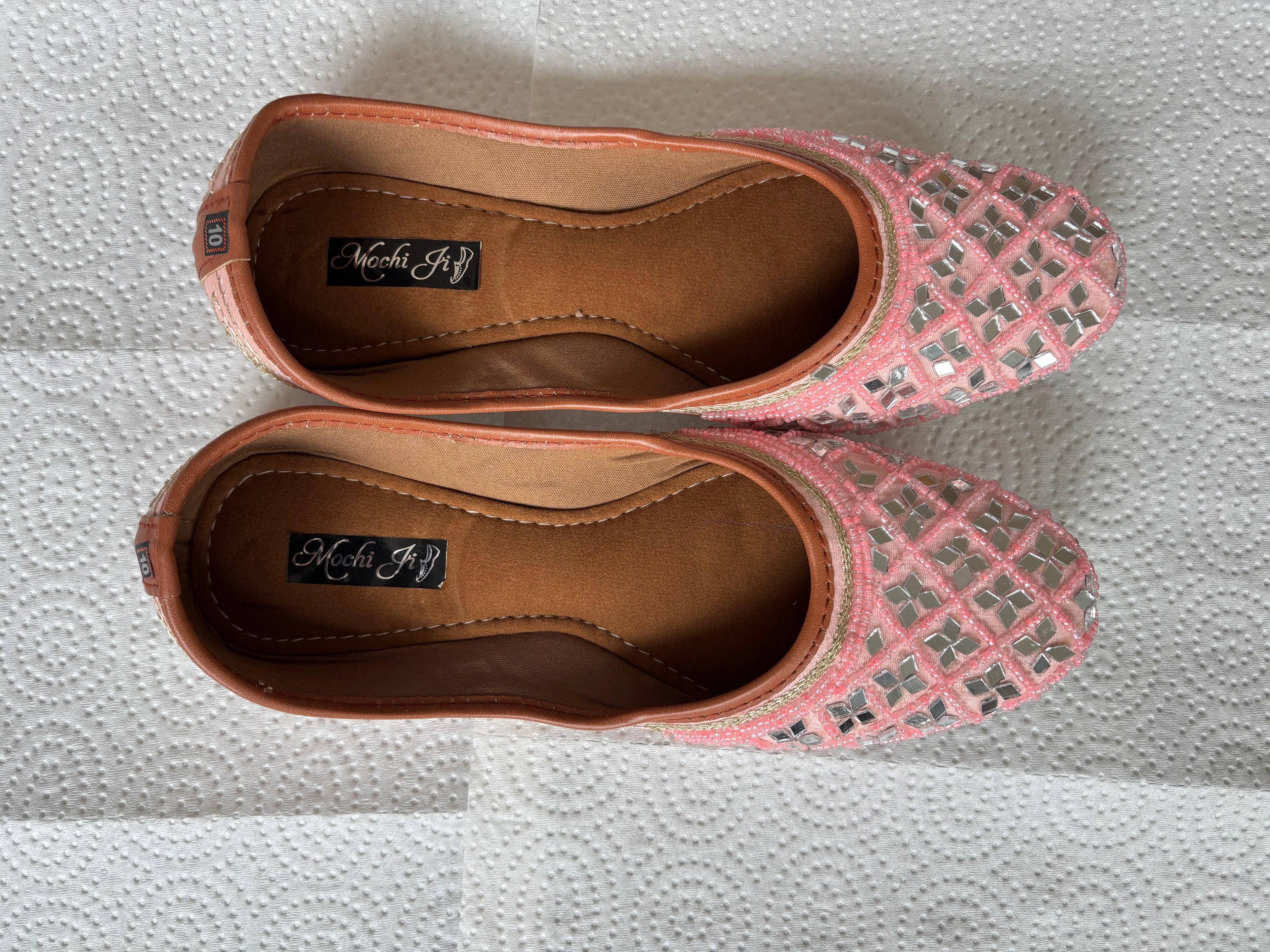 Punjabi Jutti ( Pink Petals)